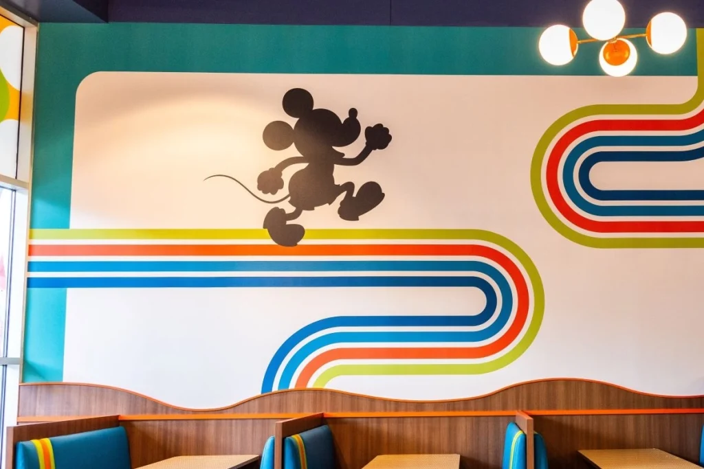 pop century resort colourful artwork