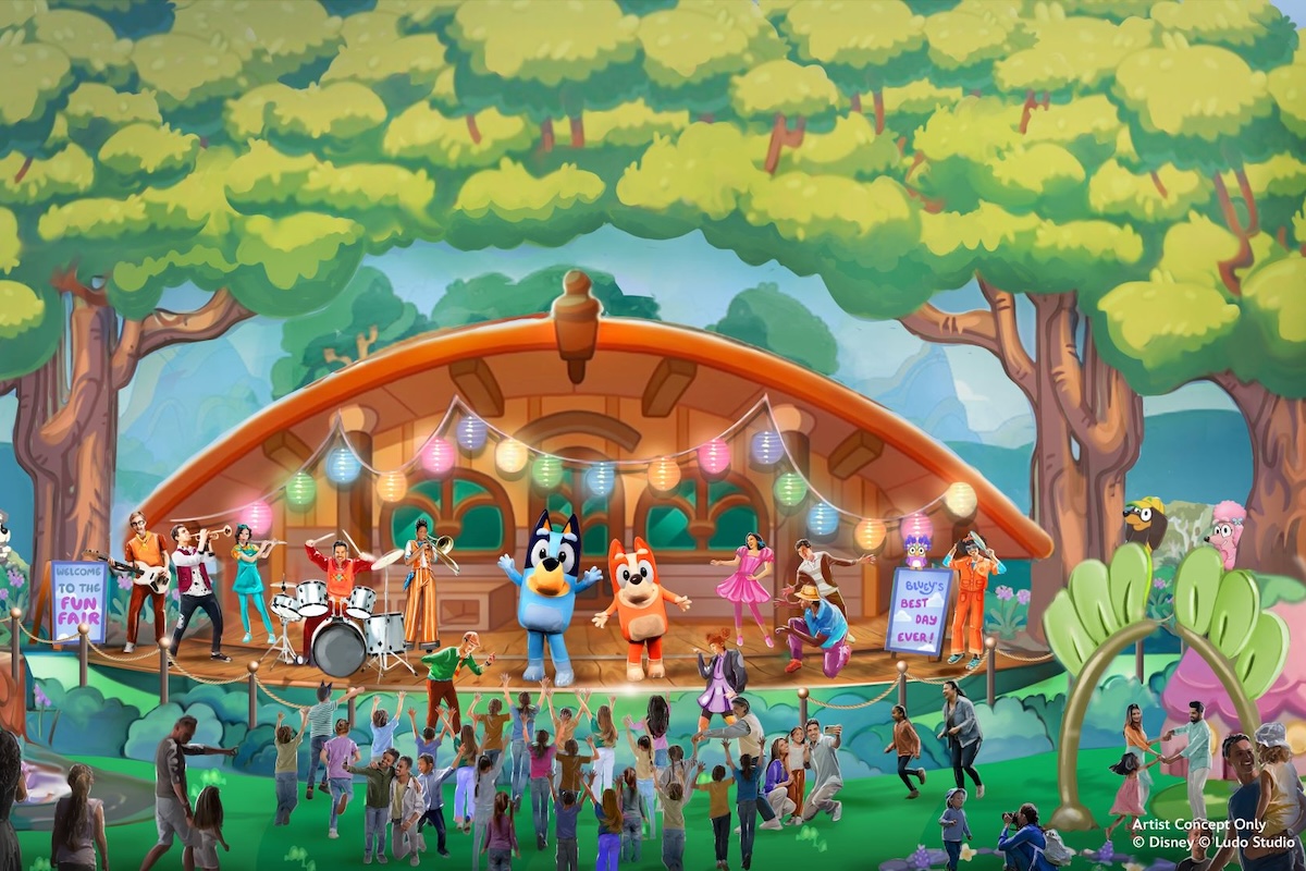 Bluey and Bingo at Disneyland