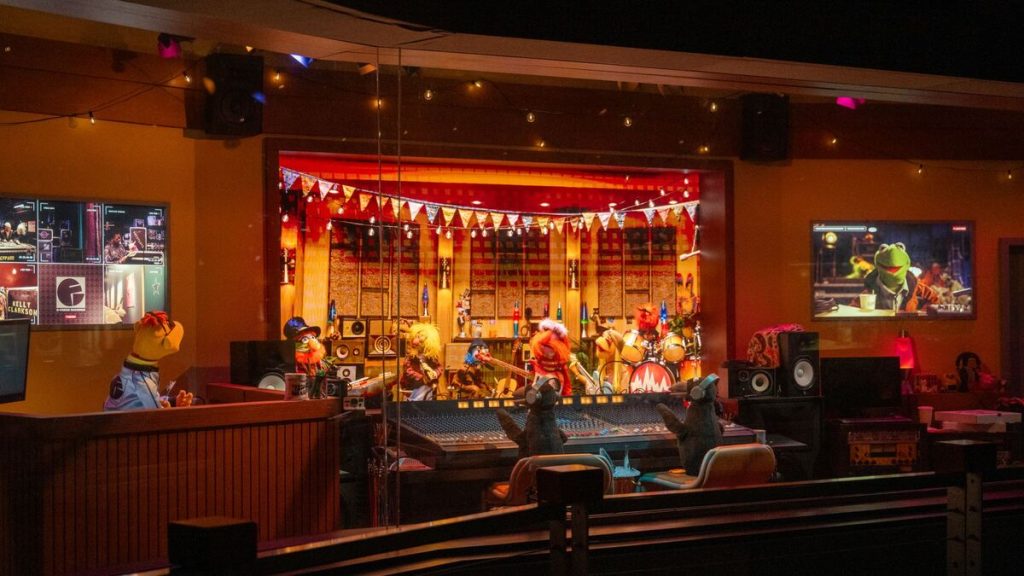 The Muppets Rock n Roller Coaster